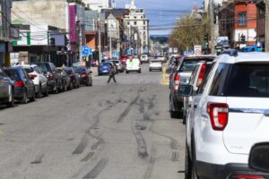 Quemadas de neumáticos y carreras nocturnas se tomaron calle Bories el fin de semana