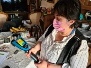 Vecinos de Torres del Paine participan de programa de Energía Vivo Eficiente