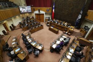 Oposición decidirá hoy fecha en que se votará el cuarto retiro