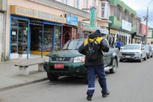 Trabajadores de los estacionamientos se fueron a paro por demandas laborales