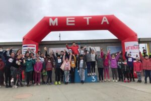 Con la pasión de más de 100 atletas se llevó a cabo la corrida “Porvenir Kids”