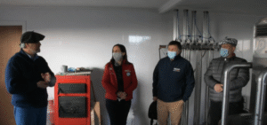Ministra Undurraga destacó a productor lácteo regional
