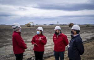 MOP invierte $14 mil millones en aeropuerto de Punta Arenas
