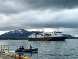 Desde hace casi dos años que no arribaba a Puerto Natales un crucero