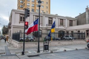 Terapeutas demandan en $48 millones a servicio de salud por acoso laboral