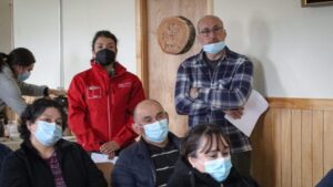 Autoridades se reúnen con habitantes de Villa Renoval