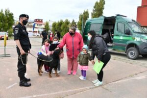Ferias municipales ofrecieron servicios gratuitos para ciudadanos y sus mascotas