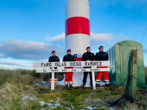 La importante labor del faro ubicado al fin del mundo