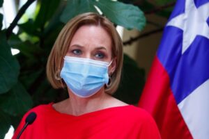 Goic criticó apoyo entregado por Yasna Provoste a Boric