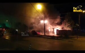 Madrugada fatal: adulto mayor falleció en incendio que destruyó su vivienda