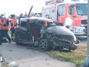 Accidente de alta energía deja a herido en riesgo vital