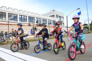 Nuevamente los ciclistas regionales comienzan a darle vida al velódromo del Estadio Ramón Cañas