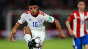 Gary Medel le abre las puertas de Italia a Marcelino Núñez y motiva un nuevo interesado en el joven de Universidad Católica