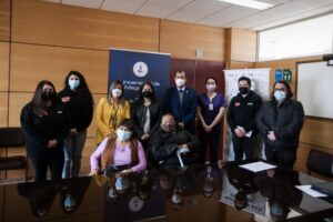 UMAG y “Elige Vivir Bien, Vive Feliz” firman colaboración para mejorar calidad de vida de adultos mayores