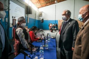 Presidenta de la CC, Elisa Loncón, valoró la alianza y el fortalecimiento de la educación pública
