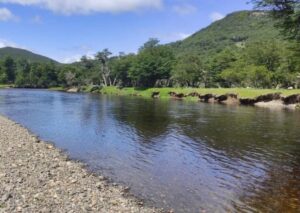 Adulto mayor murió tras caer a río mientras pescaba