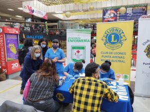 Alumnas del Liceo Sara Braun realizaron por primera vez servicio a la comunidad