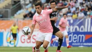 Edson Puch se recupera de la lesión que lo dejó al margen de la Roja  y le mete miedo al Comandante Salas de cara a decisivo duelo