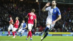 Ben Brereton Díaz cierra el 2021 como el rey de Blackburn y alimenta el sueño de subir a la Premier League