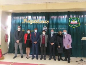 Escuela Portugal finaliza este año con ceremonia para dar inicio a proyecto de mini velero