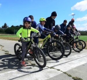 El semillero infantil del ciclismo regional brilló en el velódromo del Estadio Ramón Cañas