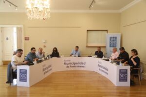 Concejo municipal de Punta Arenas aprueba arrendar edificio municipal a tienda La Polar
