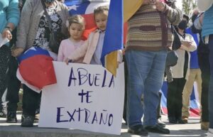 Chilenos y argentinos de la Patagonia sueñan con ver a sus familiares