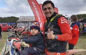 Pablo Paredes se hizo respetar en casa y se quedó con el triunfo de las “3 horas de Los Caiquenes”