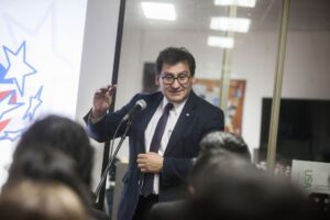 Candidato a rector de la UMAG señala que buscarán consenso para reajuste salarial de académicos