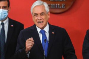 Piñera promulga Ley Juan Barrios y pide acelerar proyectos de seguridad