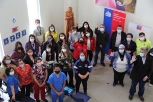 Personal de salud fueguino recibe emotivos homenajes