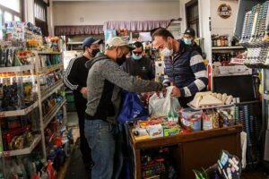 Dueños de almacenes sacaron cuentas alegres
