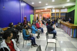 Analizan transmisión comunitaria u Ómicron como las causas de explosivo aumento en Magallanes