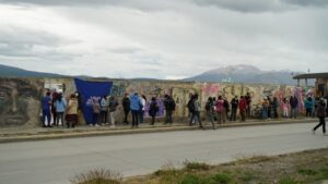 Cielos del Infinito culminó en Natales con intervención de danza “Fractura” en el espacio público