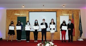 Titulan a más de 450 nuevos técnicos y profesionales de Santo Tomás Punta Arenas