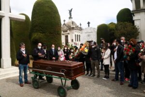 Cerca de 60 personas despidieron al exboxeador Manuel Gallegos