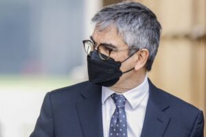 Titular del Banco Central destacó “reunión muy positiva” con Gabriel Boric