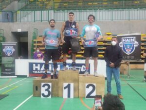 El magallánico Juan Pablo Navarrete obtuvo un segundo lugar en competencia de Crossfit