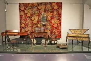 Estudio del Ministerio de las Culturas determinó que museos chilenos tienen 6,7% millones de objetos en sus colecciones