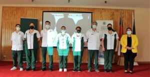 Estudiantes de Salud culminaron el año con ceremonia de investidura