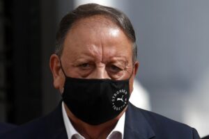 “Enap tiene que hacer una licitación pública y transparente”