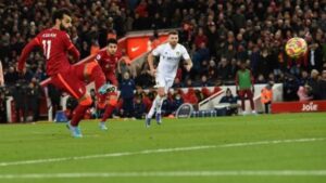 Liverpool goleó al Leeds para ponerse muy cerca del Manchester City y pone a Marcelo Bielsa en la cuerda floja