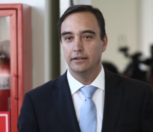 Flies se defiende y explica acuerdo para llegada de migrantes que generó molestia