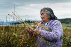 Falleció la “abuela Cristina” Calderon, última hablante nativa Yagán