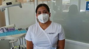 El cepillo dental: un instrumento de contagio tras masiva llegada de variante Ómicron