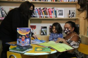 Instalan punto de Biblioteca Pública en Museo de Historia Natural de Río Seco con más de mil títulos