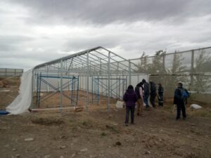 Agricultura construye invernadero piloto para extender temporada agrícola regional
