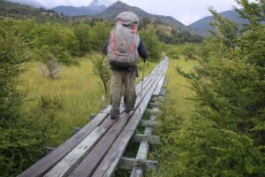 Expulsan a seis turistas de Torres del Paine por no tener reservas de alojamiento