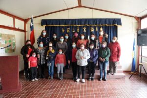 Educadoras de Natales también celebraron el 8M