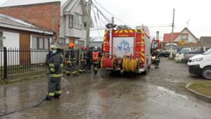 Principio de incendio movilizó a Bomberos de Punta Arenas